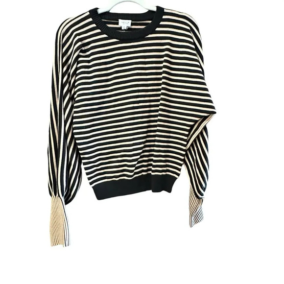 NWT Lelis Collection Striped Knit Casual Sweater Size Small - Picture 5 of 10